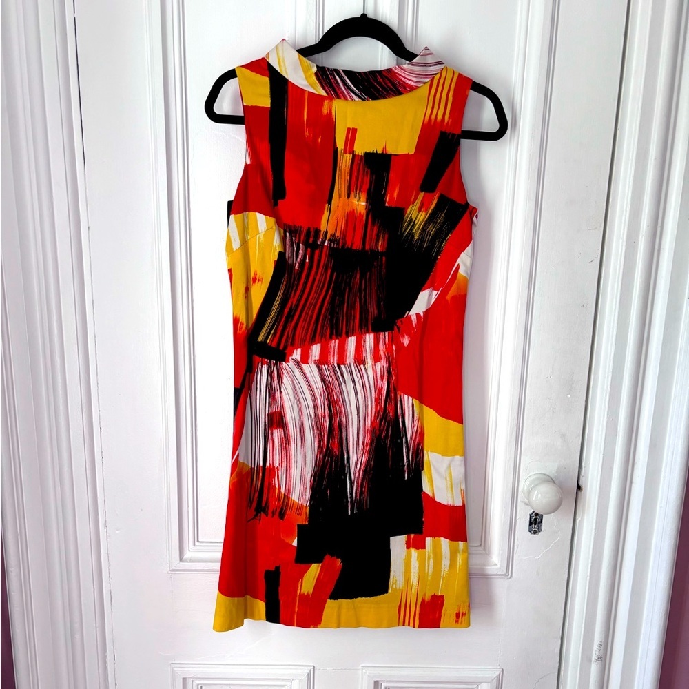 So Ca St John Size Small Abstract Print Zip Back Sleeveless Shift Dress Lined
